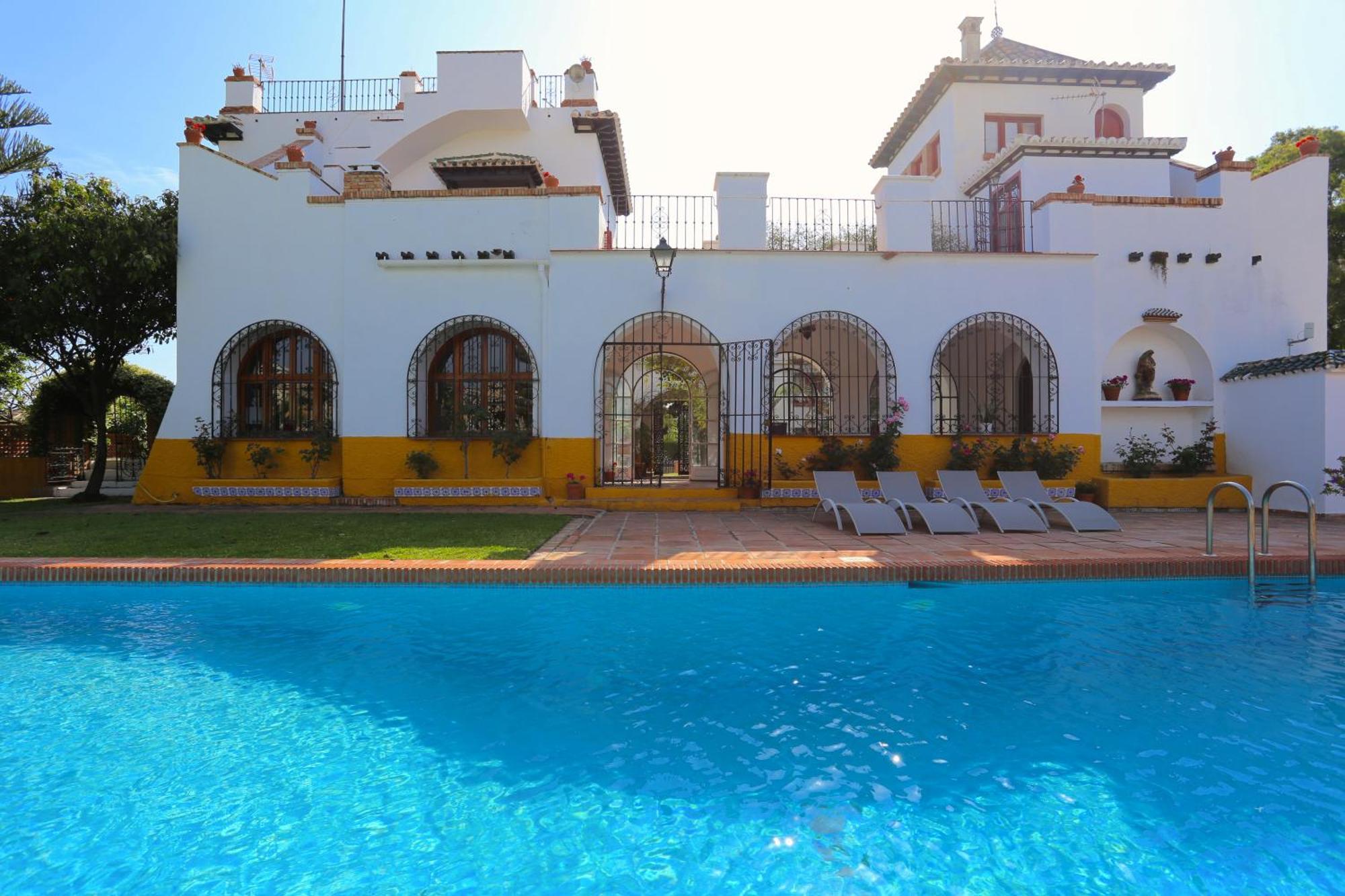Villa Clavero Nine Premium Apt Málaga Buitenkant foto
